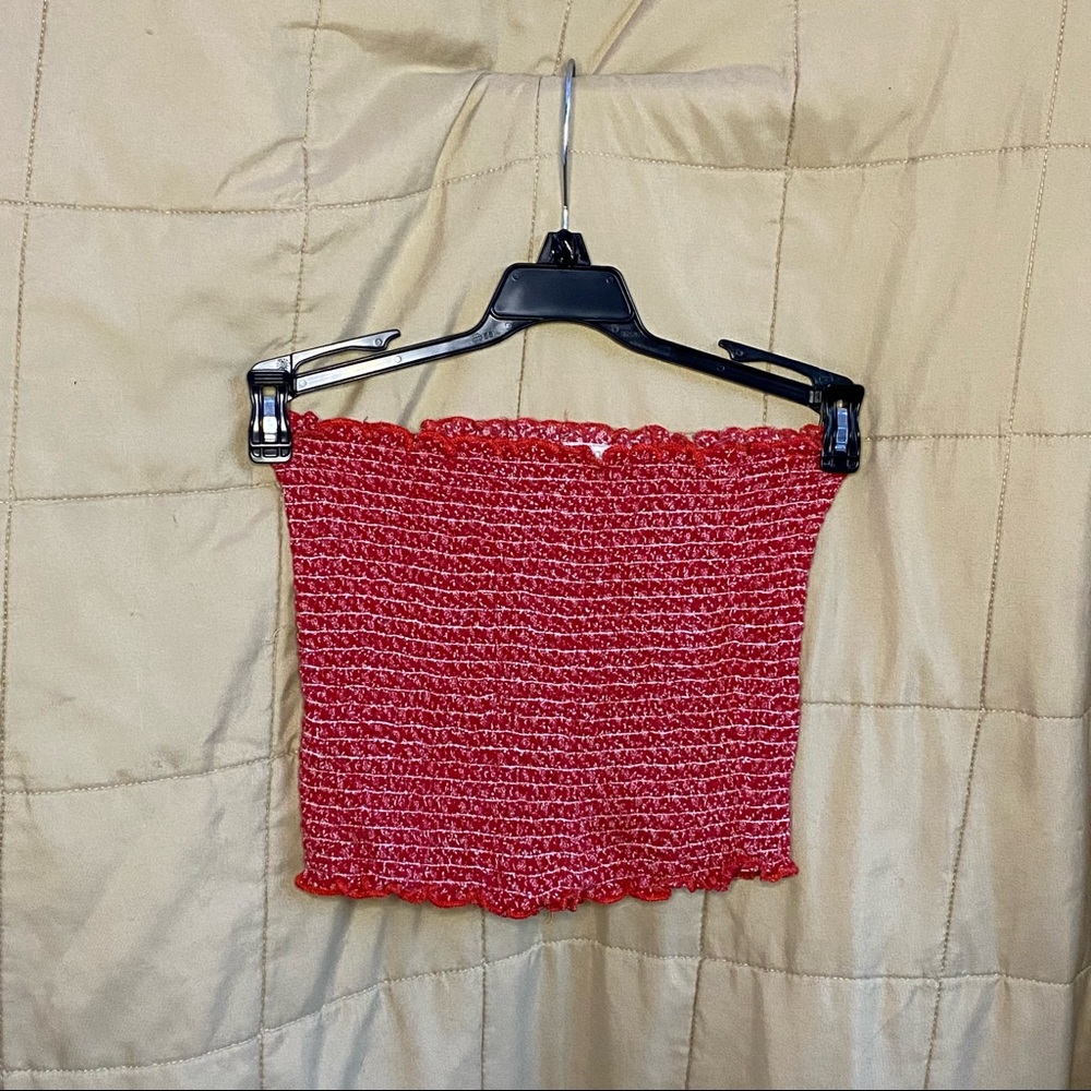 red stripes crop top